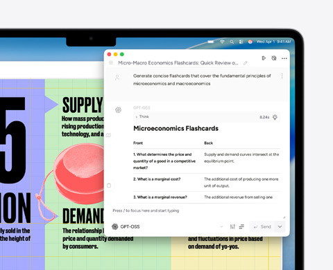 Pantalla de un MacBook Air que muestra cómo la función Herramientas de Escritura de Apple Intelligence crea fichas de estudio sobre micro y macroeconomía