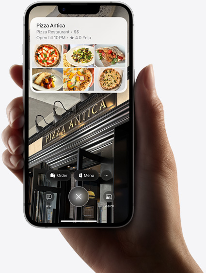 Χέρι που κρατάει το iPhone 16e που δείχνει τα αποτελέσματα μιας αναζήτησης με χρήση της οπτικής νοημοσύνης.